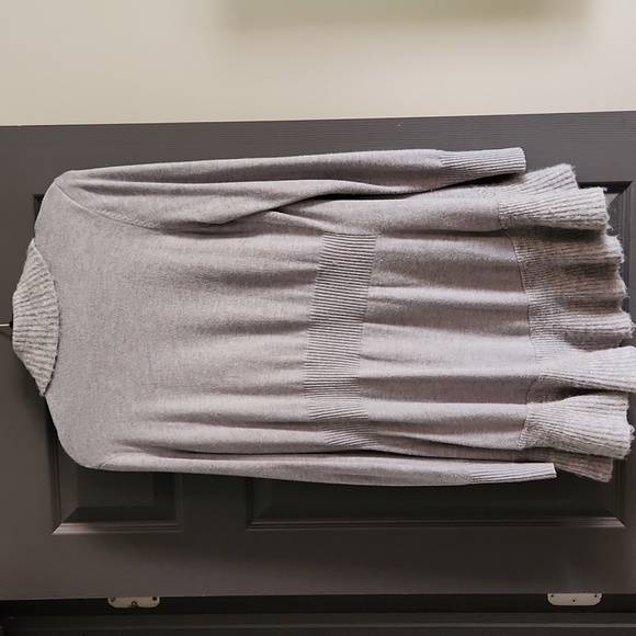 White House Black Market cardigan - Picture 5 of 5